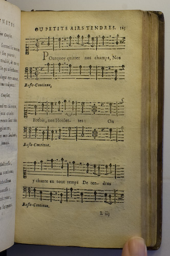 page 125 : Couplet : Pourquoy quitter nos champs.